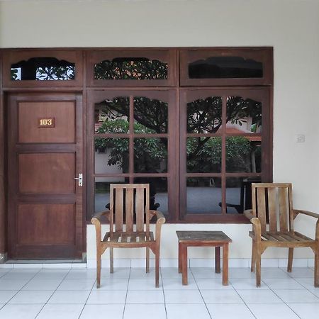 สปอต ออน 2426 โฮเทล อาเจท จายา อิล Hotel เดนปาซาร์ ภายนอก รูปภาพ