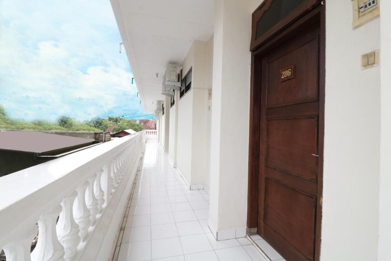 สปอต ออน 2426 โฮเทล อาเจท จายา อิล Hotel เดนปาซาร์ ภายนอก รูปภาพ