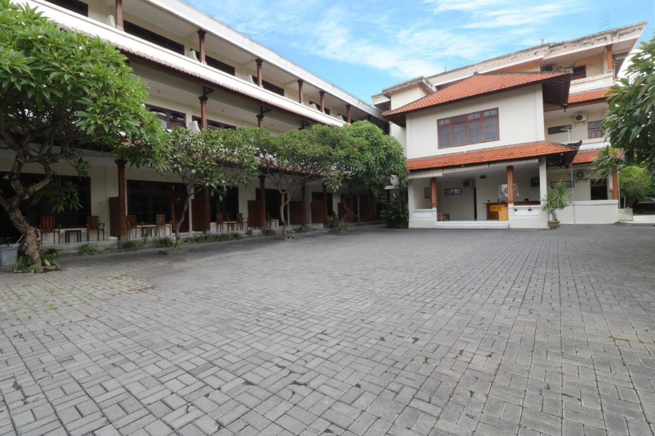 สปอต ออน 2426 โฮเทล อาเจท จายา อิล Hotel เดนปาซาร์ ภายนอก รูปภาพ