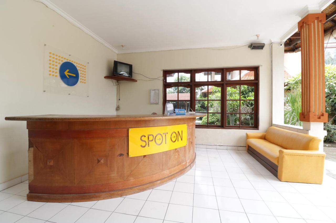 สปอต ออน 2426 โฮเทล อาเจท จายา อิล Hotel เดนปาซาร์ ภายนอก รูปภาพ