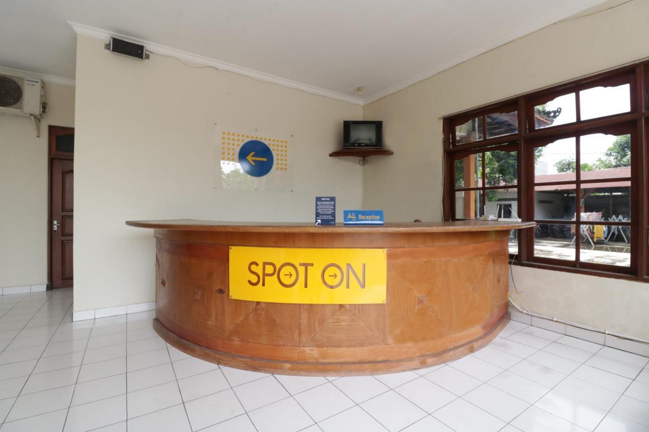 สปอต ออน 2426 โฮเทล อาเจท จายา อิล Hotel เดนปาซาร์ ภายนอก รูปภาพ