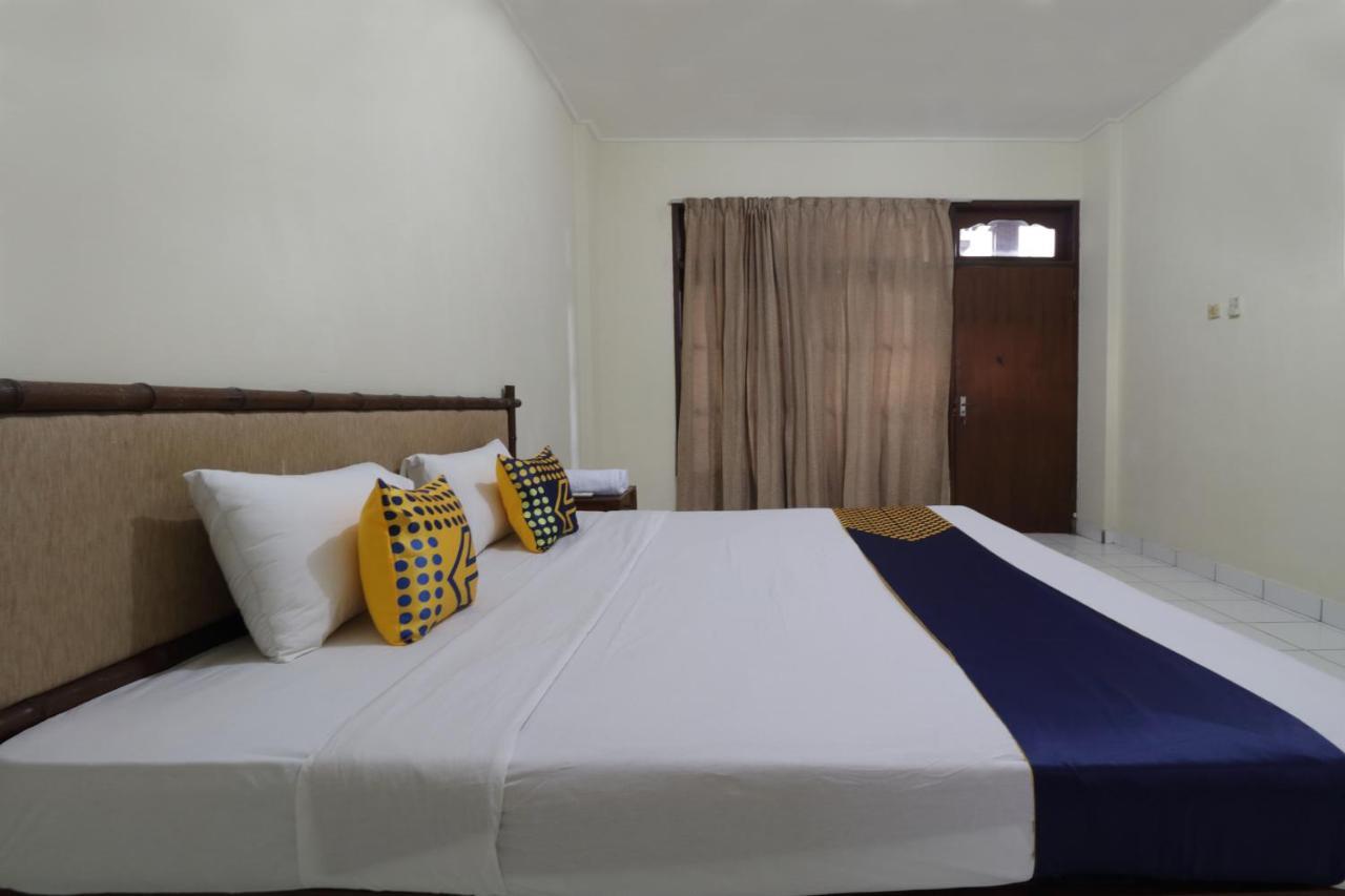 สปอต ออน 2426 โฮเทล อาเจท จายา อิล Hotel เดนปาซาร์ ภายนอก รูปภาพ